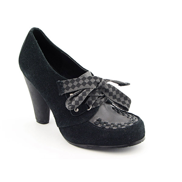 BETSEYVILLE Ginny Oxfords Shoes Black