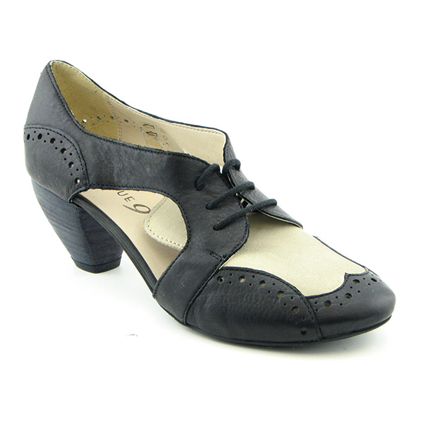 BOUTIQUE 9 Beldina Oxfords Shoes Black