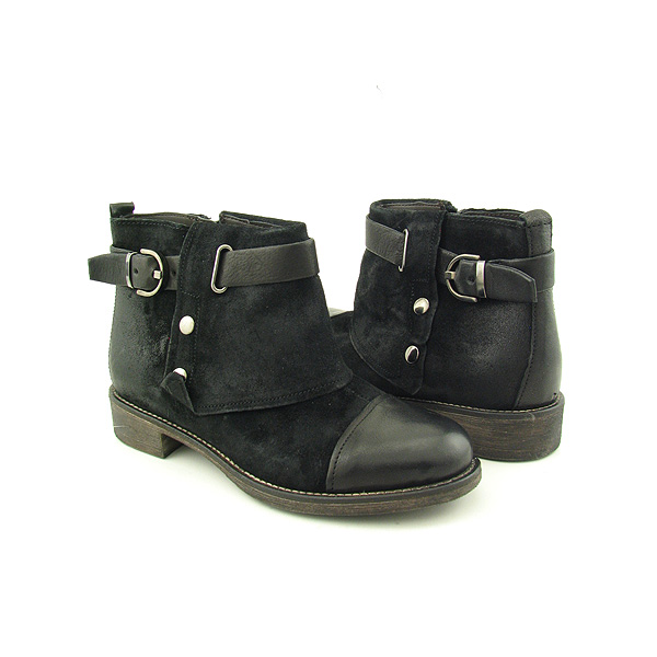 BOUTIQUE 9 Cooper Ankle Boots Black
