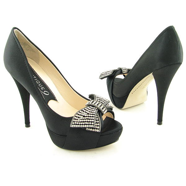 BOUTIQUE 9 Glamy Pumps Black