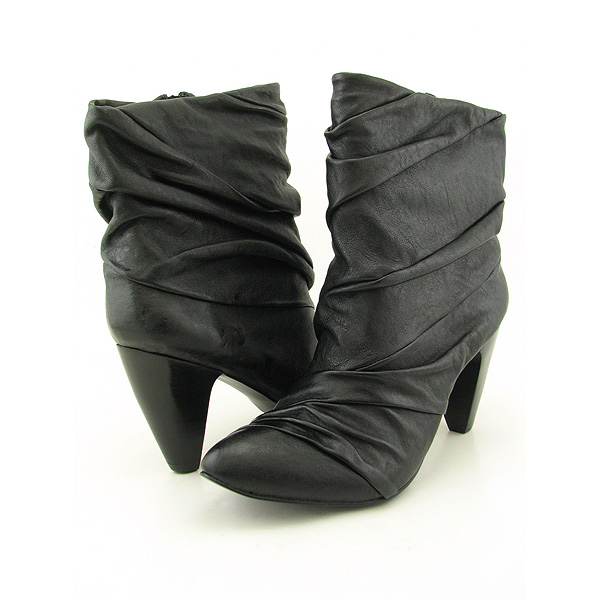 CARLOS SANTANA Carino Ankle Boots Black