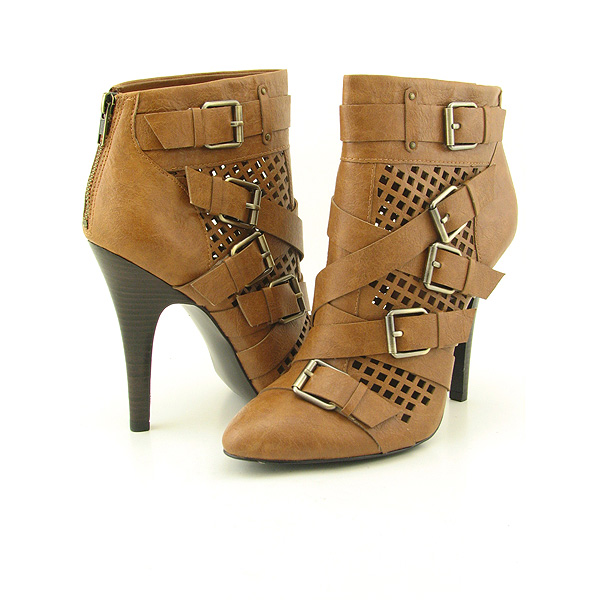 CARLOS SANTANA Admit Ankle Boots Beige