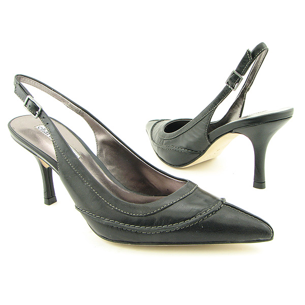 CHARLES DAVID Nervous Pumps Black