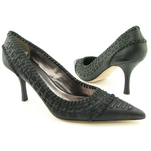CHARLES DAVID Tribe Pumps Black