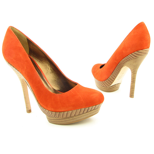 CHARLES DAVID Primp Pumps Orange