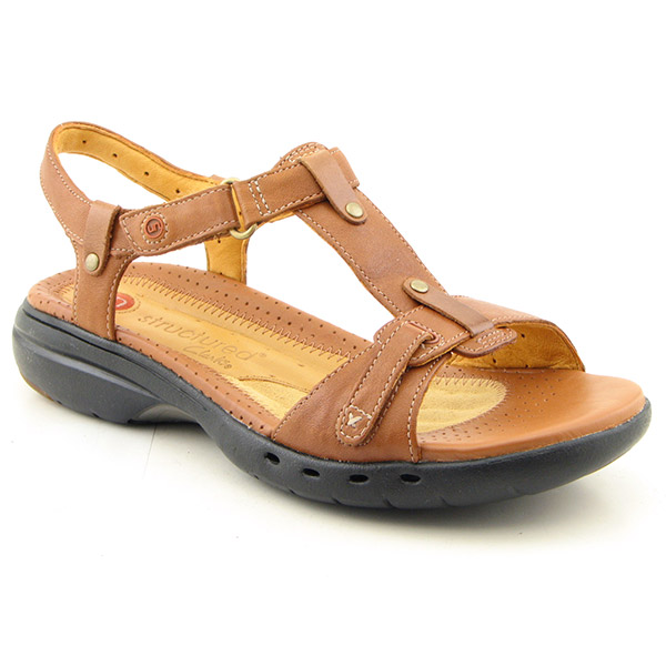 CLARKS Un.Jib Sandals Brown