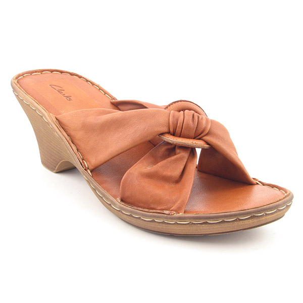 CLARKS Pillar Slides Brown
