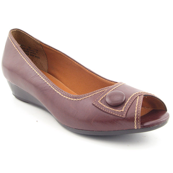 CLARKS Basin Loafers Brown
