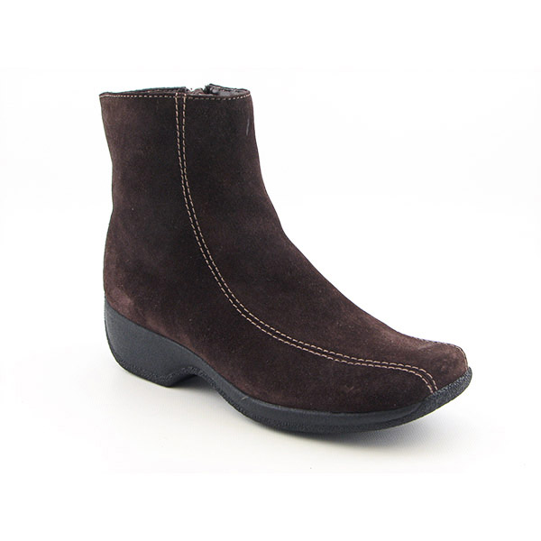 CLARKS Ashlyn Boots Calf Brown