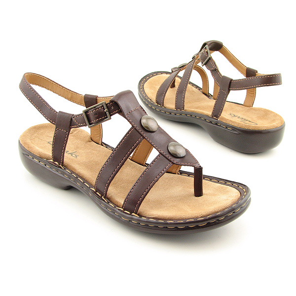 CLARKS Reta Shoes Brown