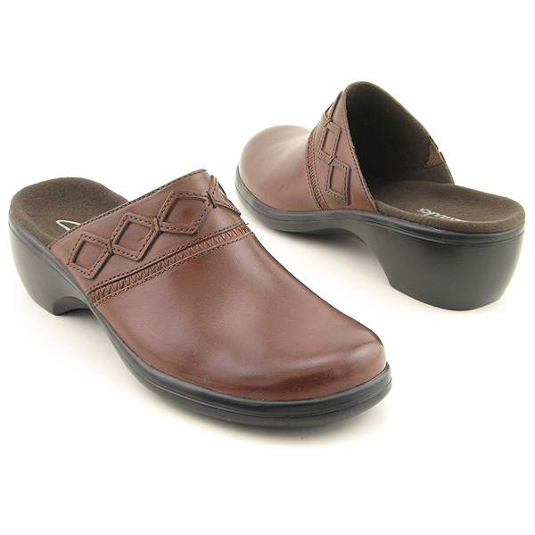 CLARKS BlueManor Slippers Brown