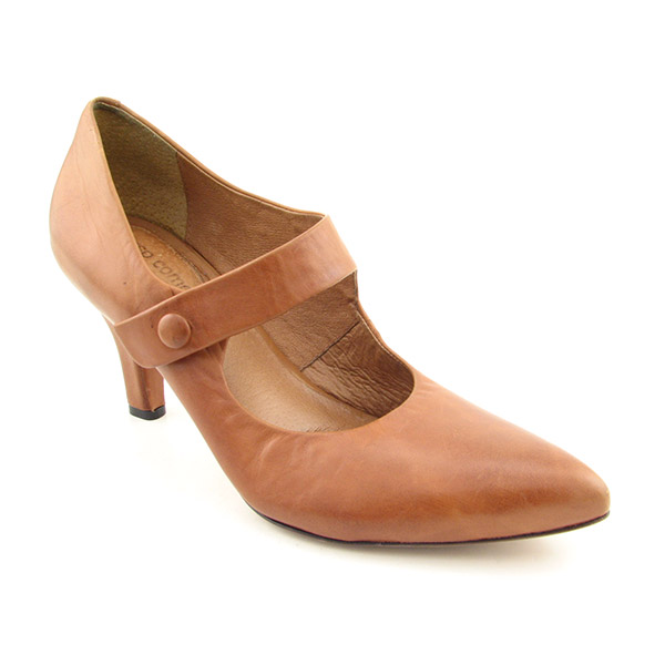 CORSO COMO Virgo Pumps Brown