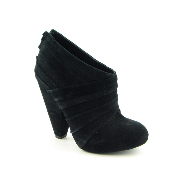 DV by Dolce Vita Willy Ankle Boots Black
