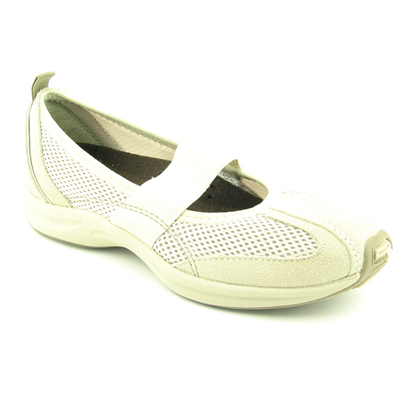 EASY SPIRIT Airion Mary Janes Shoes Beige