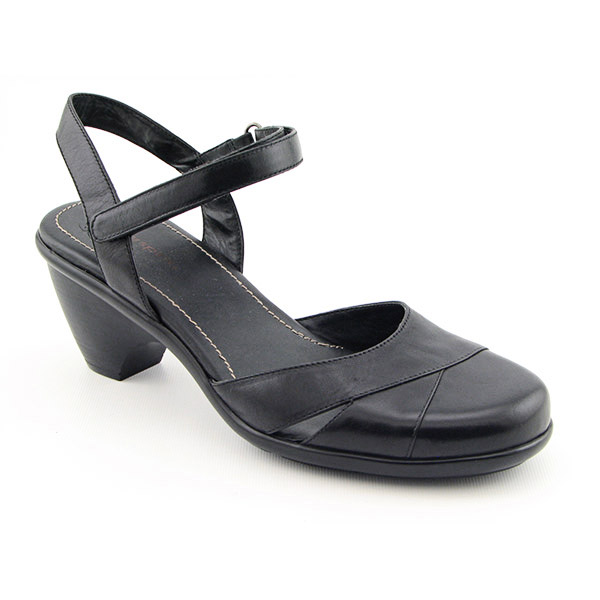 EASY SPIRIT Therese Pumps Black