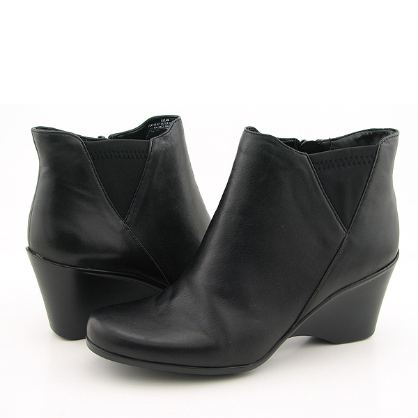 EASY SPIRIT Zain Ankle Boots Black