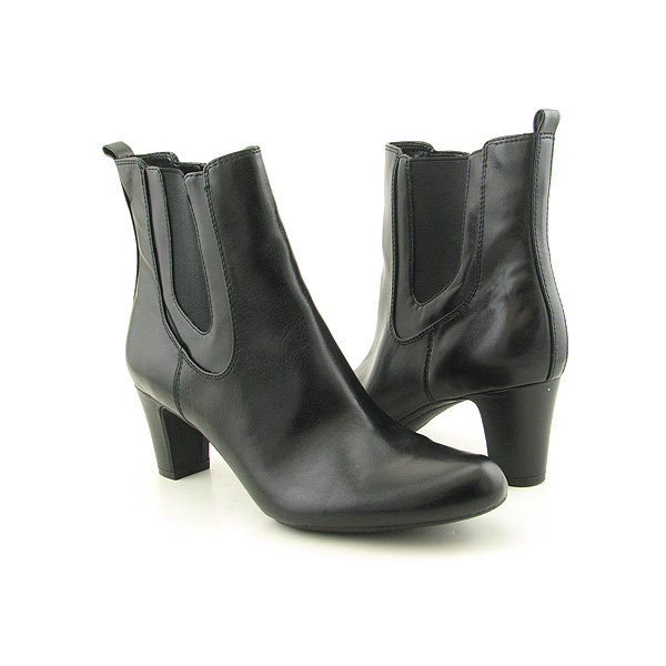 EASY SPIRIT Eveleen Ankle Boots Black