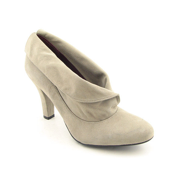 ENZO ANGIOLINI Roman Booties Boots Beige