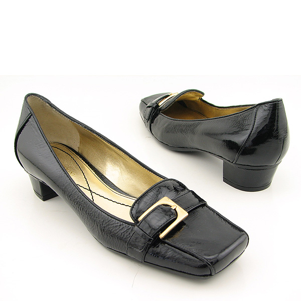 ENZO ANGIOLINI Gysella Loafers Black