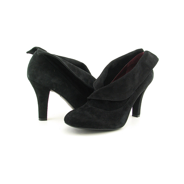 ENZO ANGIOLINI Roman Booties Boots Black
