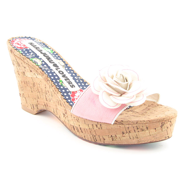 HARAJUKU LOVERS Briana Platform Wedges Pink