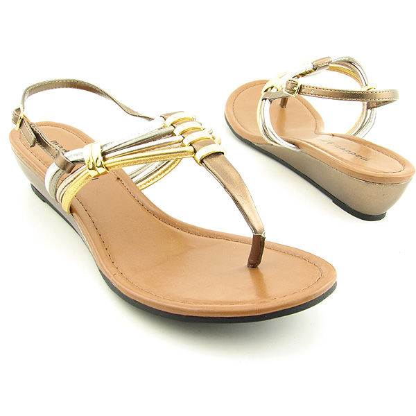 MADDEN GIRL Cappa Strappy Wedges Bronze