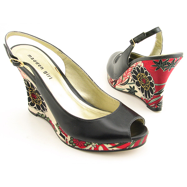 MADDEN GIRL Abygail Wedges Slingbacks Black