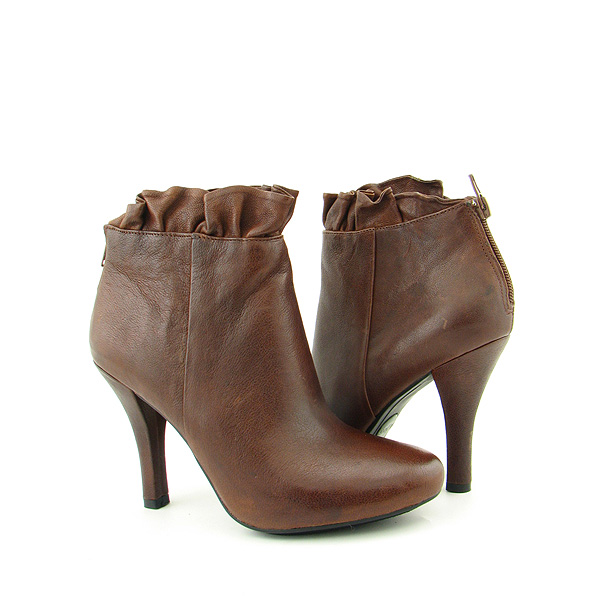 ME TOO Juju Boots Booties Ankle Shoes Brown