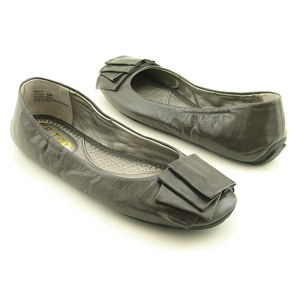 ME TOO Lilyana 4 Flats Gray