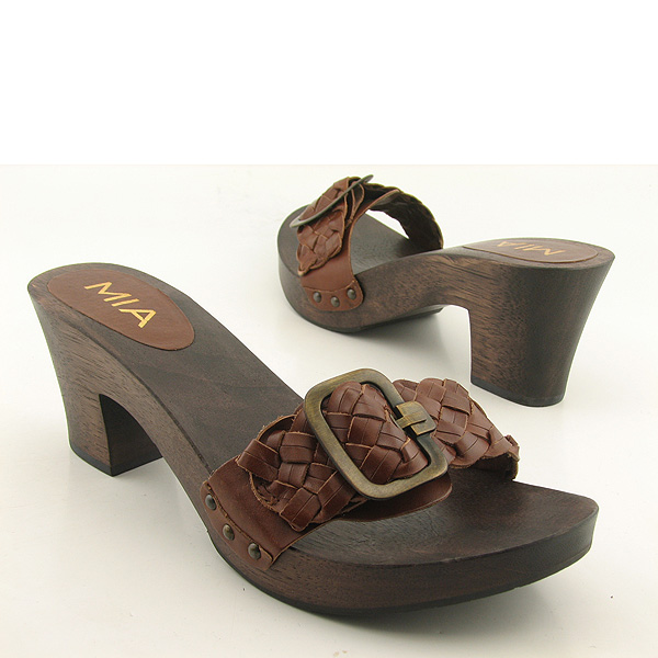 MIA Weaver New Heels Slides Brown
