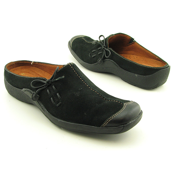 NATURALIZER Detail Clogs Black