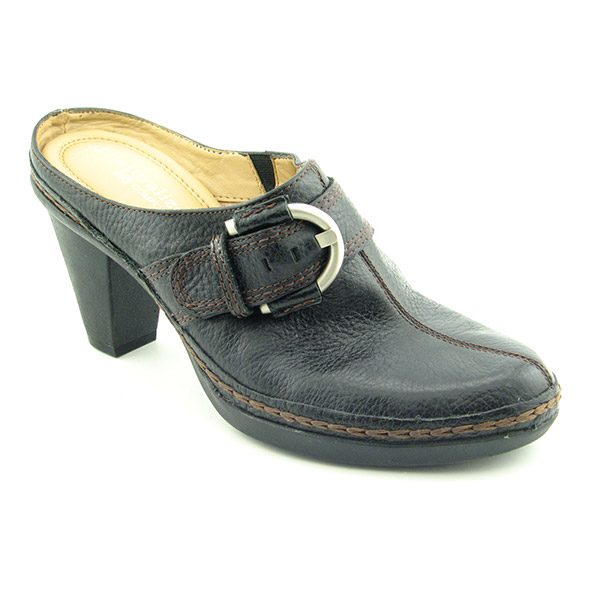 NATURALIZER Drifter Clogs Black