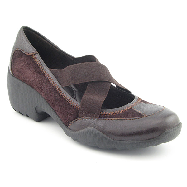 NATURALIZER Faron Mary Janes Shoes Brown
