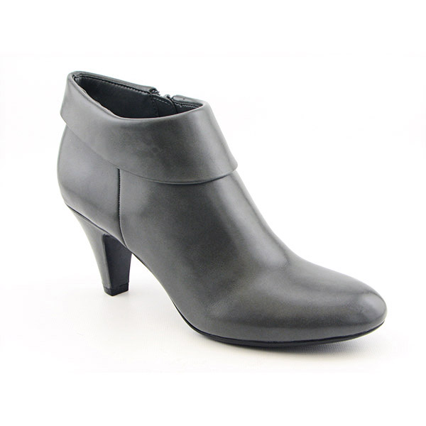 NATURALIZER Bates Ankle Boots Gray
