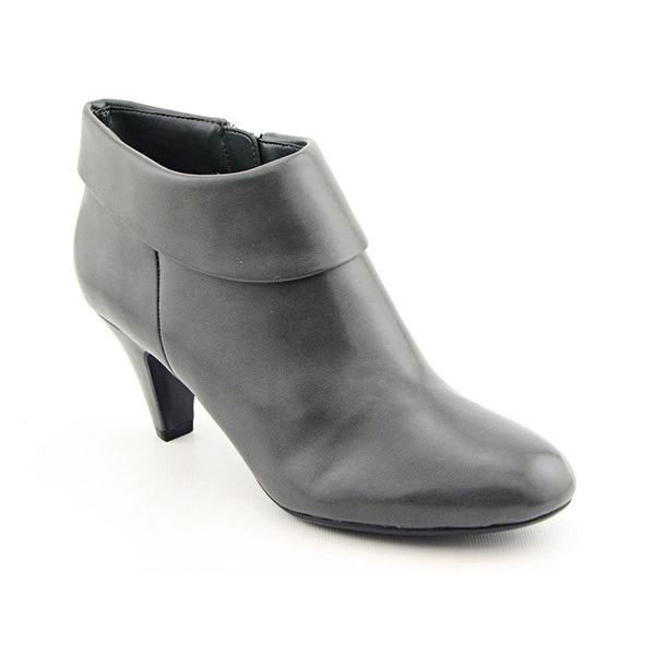 NATURALIZER N5 Comfort Bates Wide Ankle Boots