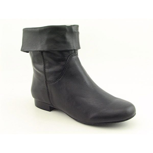 Pelle Moda Fancie - Womens