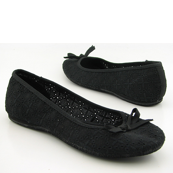 REPORT Reese Ballet Flats Black