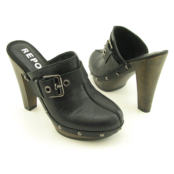 REPORT Laurent Clogs Black