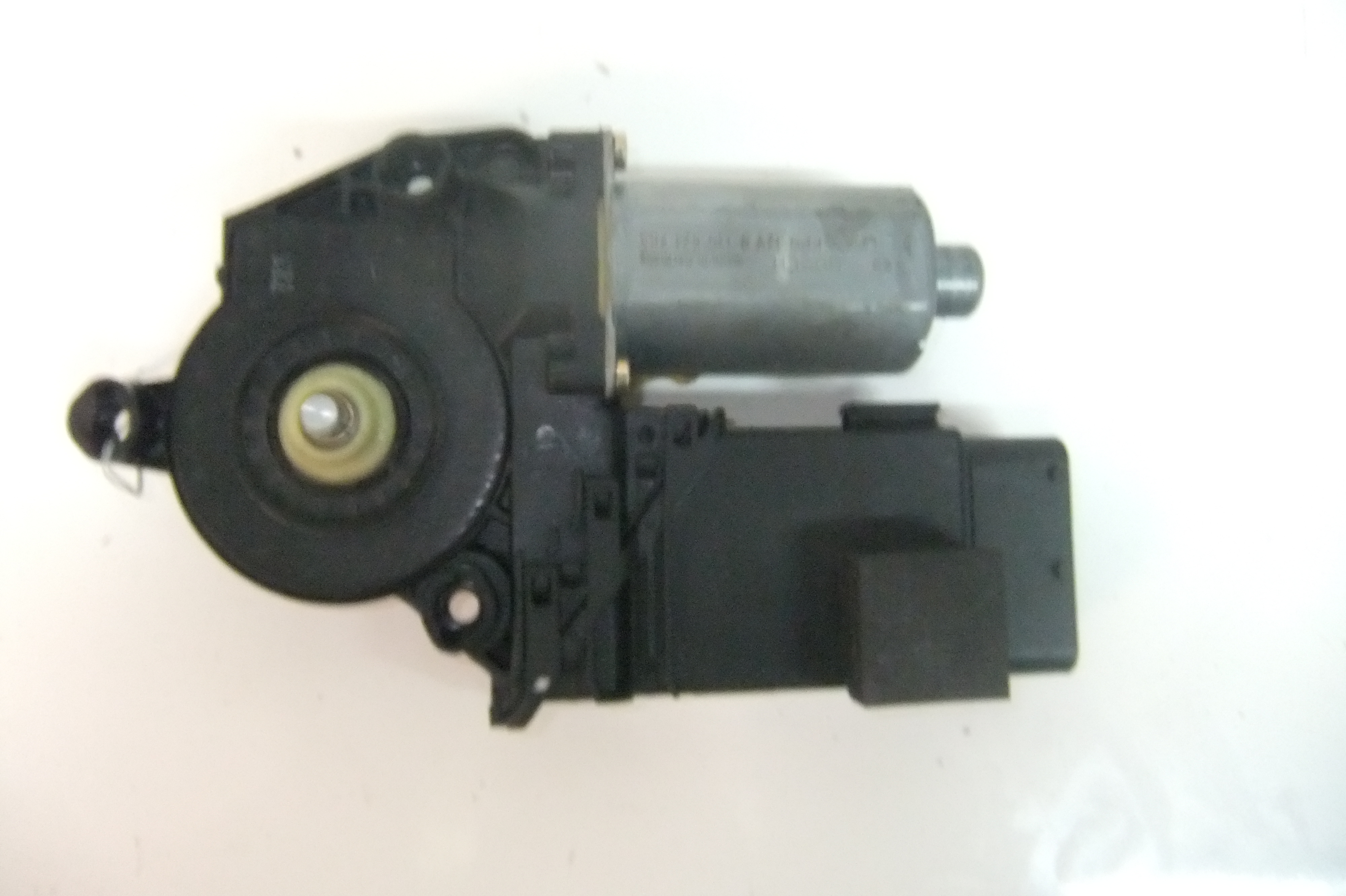 DOOR WINDOW MOTOR 1J1959801C VW GOLF JETTA 9901 LH DRIVER FRONT MK4 eBay