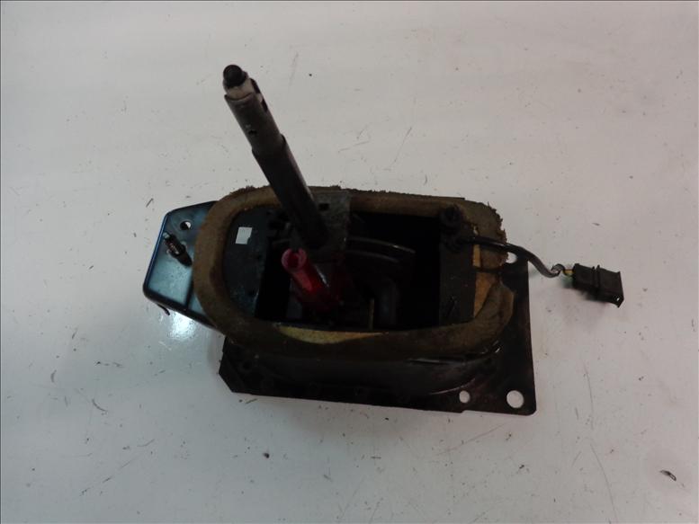 SHIFTER BOX 3A0713061A VW CABRIO GOLF JETTA PASSAT 9302 AUTOMATIC RED