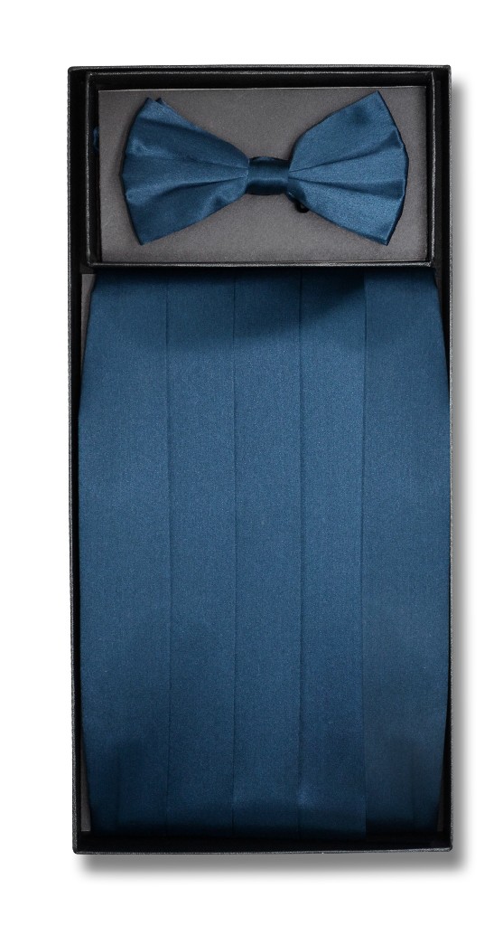 cumberbund and tie