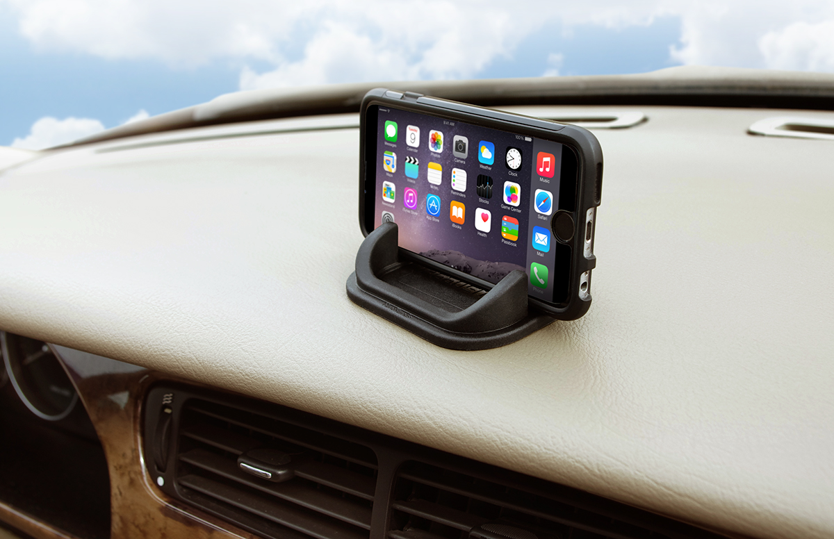 Roadster Smartphone Sticky Pad Dash Mount