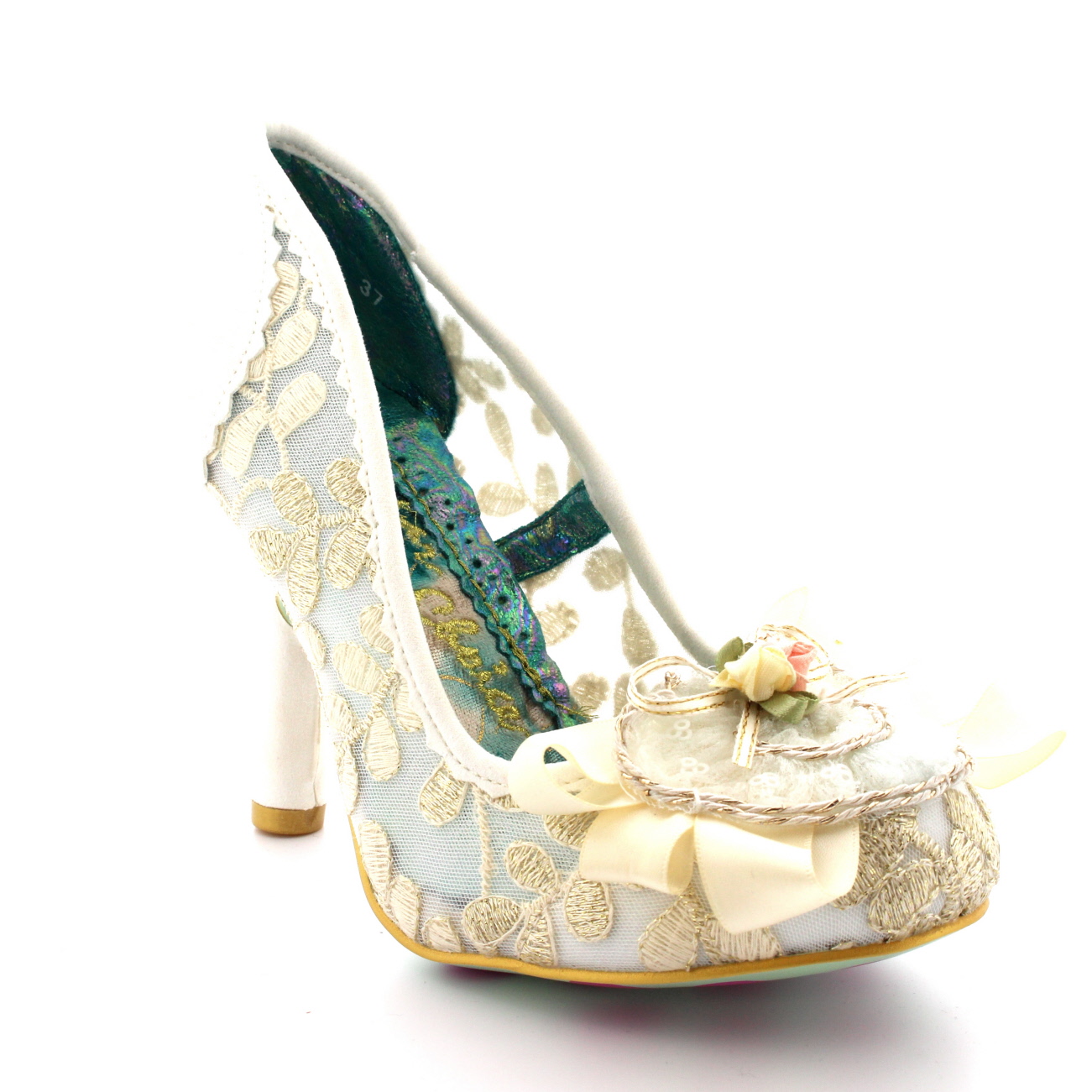 cycling in birkenstocks