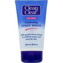 Clean & Clear Exfoliating Daily Wash 150ml