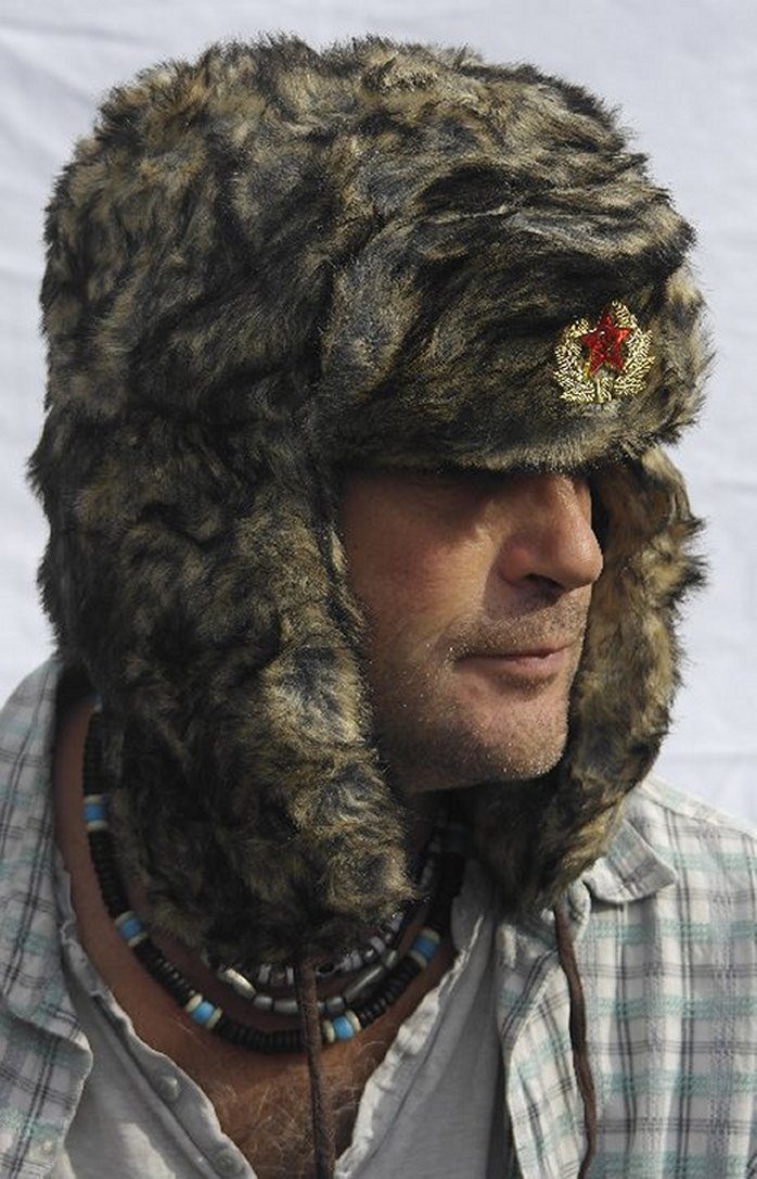 Classic Russian army style Ushanka Trapper style hat Sz 59cm (Large