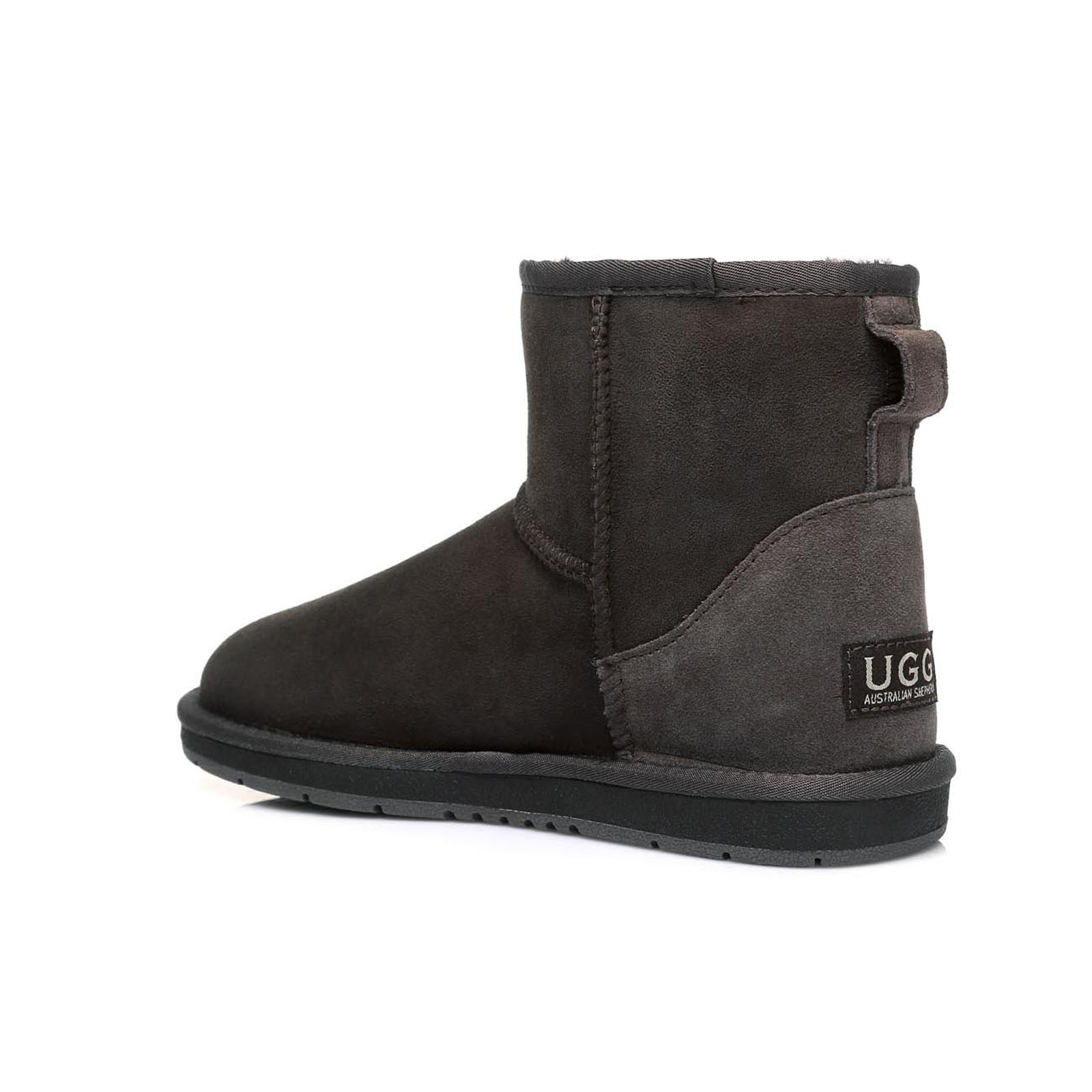 black classic uggs size 6 black classic uggs size 6
