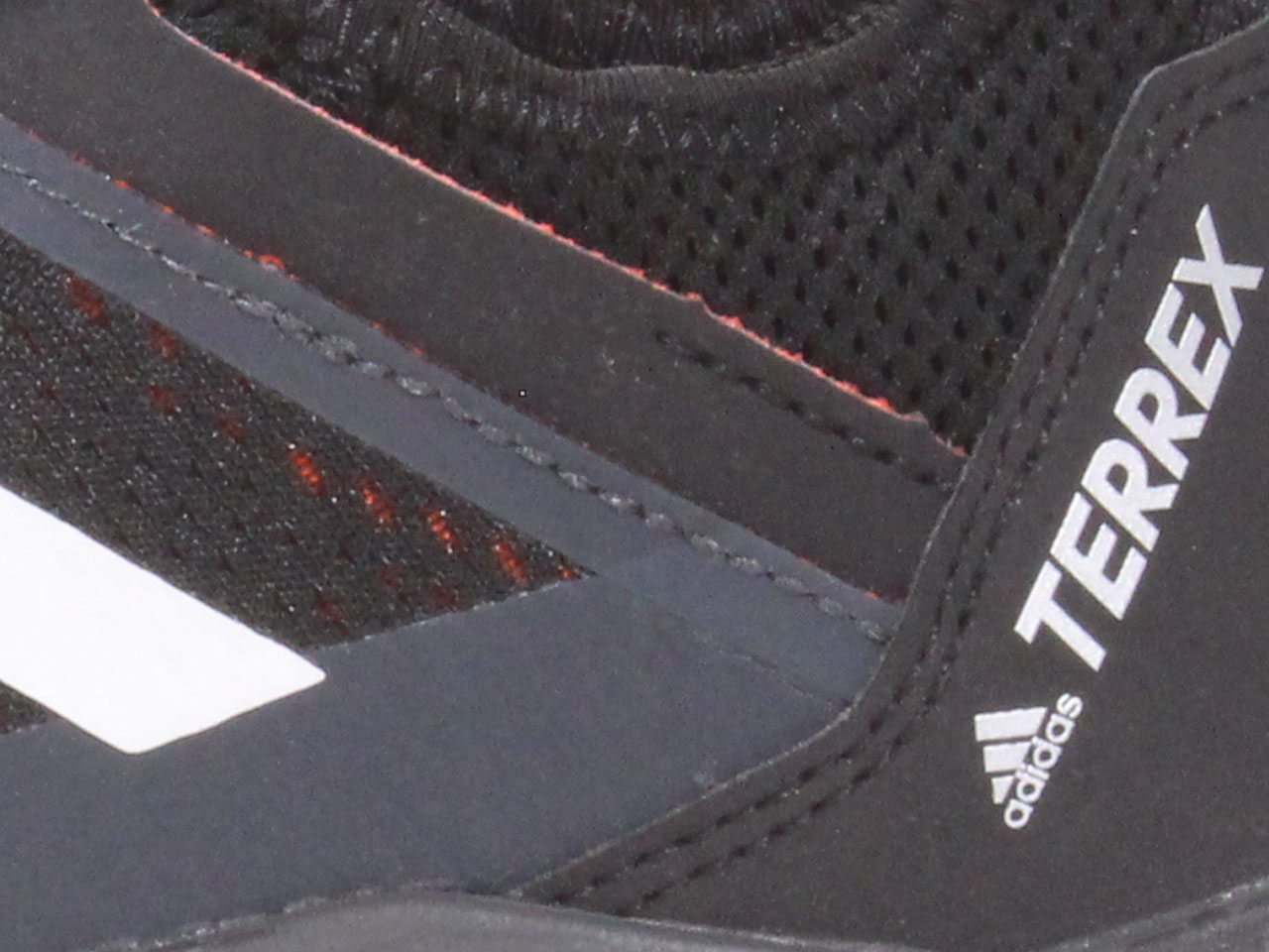 Adidas Men's Terrex-Agravic-Flow Sneakers Core Black/White/Solar Red - Picture 16 of 48