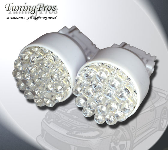(1 Pair) Set of 2 pcs Cornering Light 3156 19 White LED Light Bulbs - Picture 1 of 3