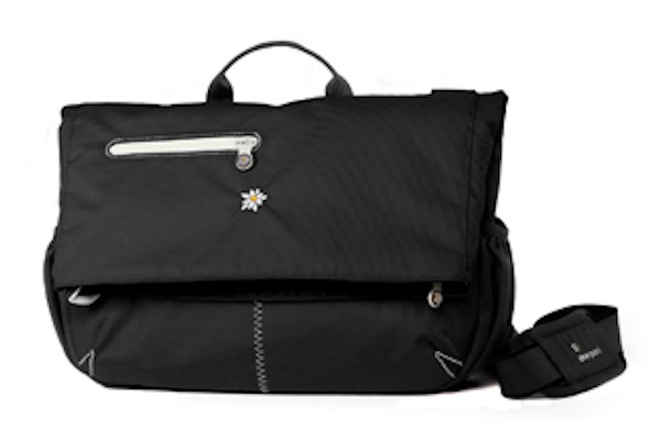 sherpani dash messenger bag.black