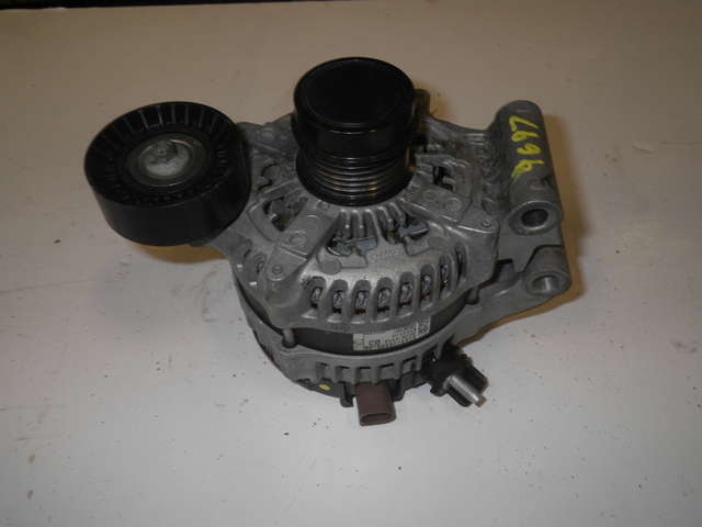 2013 FORD ESCAPE Alternator 117K 081453